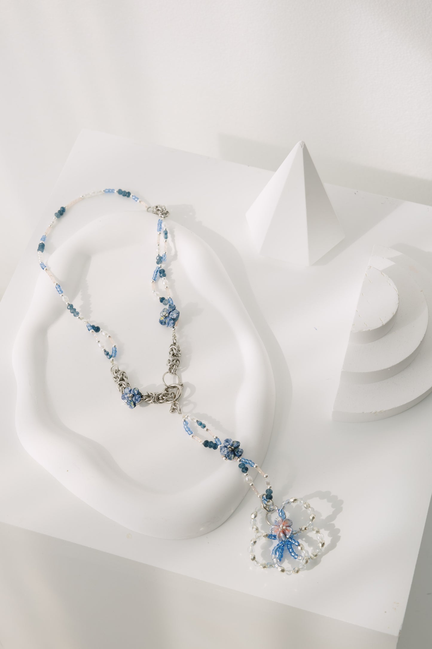 Flower in Flower Necklace (Starry Night)