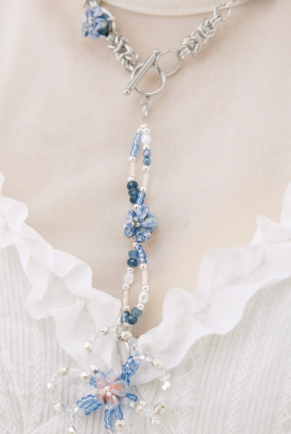 Flower in Flower Necklace (Starry Night)
